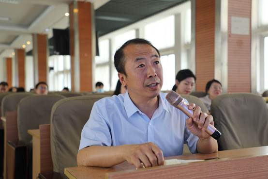 说明: E:\教务处\2023年春季学期\教师培养\教师教学能力比赛\6月9日比赛\现场照片\7C1A0653.JPG