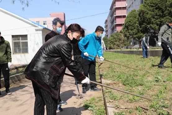 说明: 微信图片_20220419110245